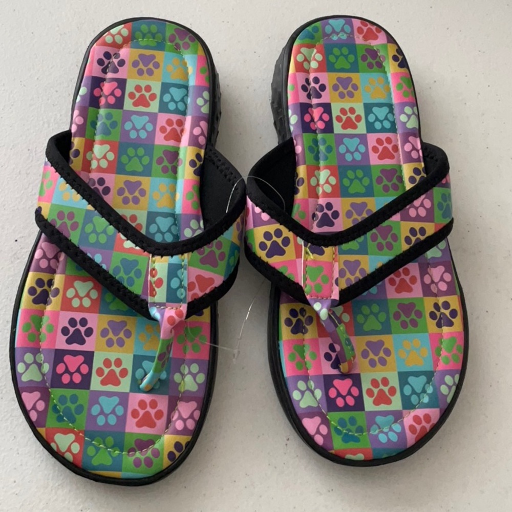 ♥️♥️♥️Paw Print Colorful Flip Flops
